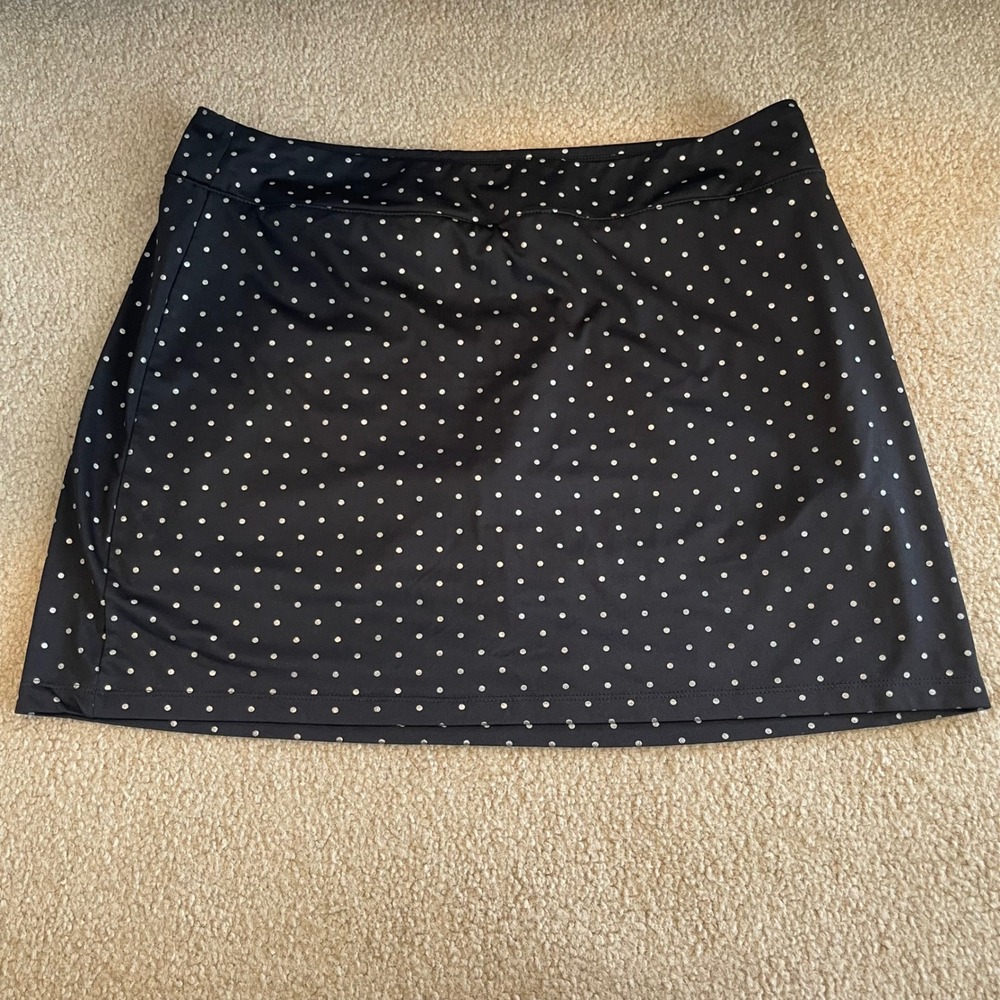IZOD SwingFlex Golf Skort Large Black Gold Polka Dot Built-In Shorts